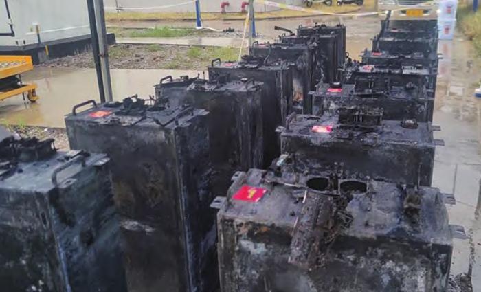 海南某35MWh儲(chǔ)能電站火災(zāi)事故情況.jpg 海南某35MWh儲(chǔ)能電站火災(zāi)事故情況.jpg